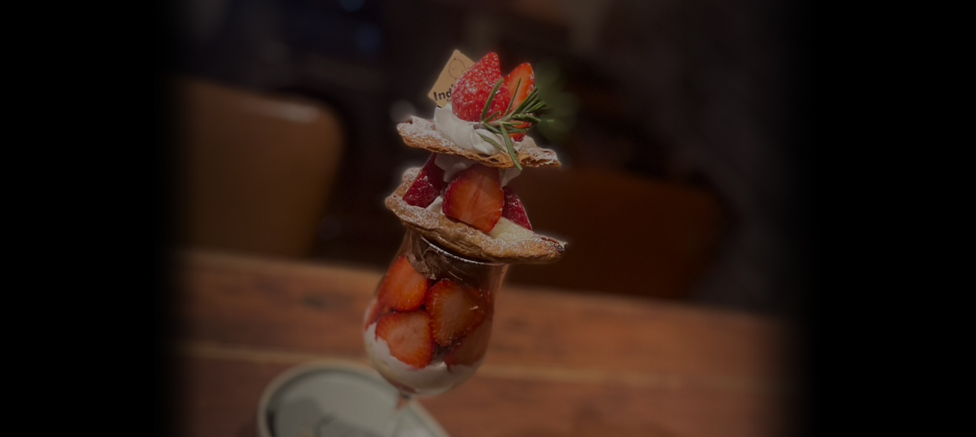 インダストリアル カフェバー&ダイニング